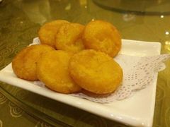 南瓜饼-东方之珠海鲜酒楼(南开店)