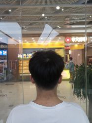 -川和潮人