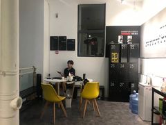 -汗水空间私教健身连锁(SM广场店)
