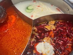 -周师兄大刀腰片火锅(磁器口直营店)