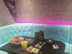 -歌友汇KTV(悦荟广场店)