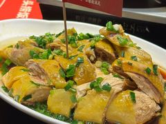 -魏铭鱼头捞饭(晋阳路店)