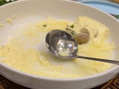 -新天明砂锅鱼头煲