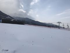 -鳌山滑雪度假区