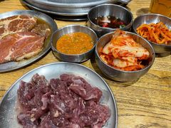 -姜虎东白丁烤肉(虹桥天地店)