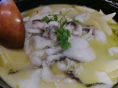 -九锅一堂酸菜鱼(新南凯德直营店)