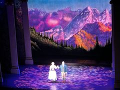 -交通银行前滩31演艺中心