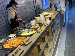 自助取餐区-八一好吃街·高品美食广场