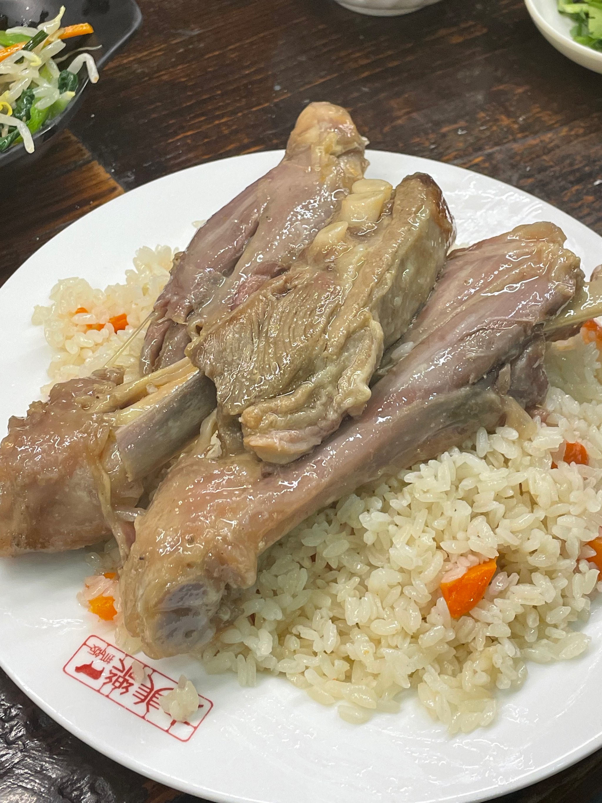 羊肉抓饭配菜图片