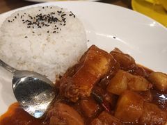 红烧肉饭-百年朱苦拉咖啡(博物馆店)