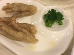 -顺峰海鲜酒楼(省府店)