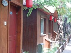 -上海怡沁园度假酒店