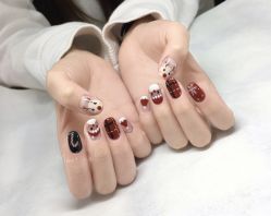 -Pink You美甲美睫纹绣定制中心