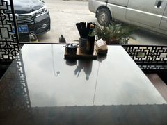 -丰满楼