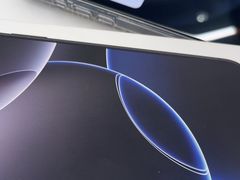 -Apple授权专营店(五彩城店)