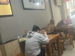 -天发芽·何记葫芦头泡馍·老字号(小南门店)