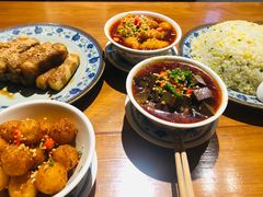 -炉小二铜锅牛蛙•川湘菜(三里屯店)