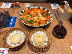 -刀小蛮半只鸡过桥米线(家乐福四元桥店)