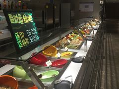 自助取餐区-国际青年会议酒店-苏莱斯餐厅