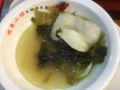 -周鱼小馆石锅酸菜鱼(活力汇店)