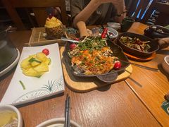 -云海肴·汽锅鸡·云南菜(天山百盛优客店)