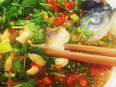 -黄桷树曹家私房菜(江与城店)
