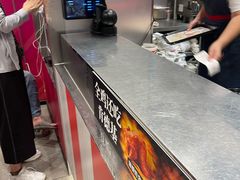 -肯德基(东安路站店)