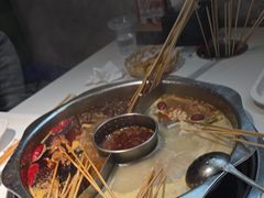 -佰人王串串香火锅(洋珠巷店)