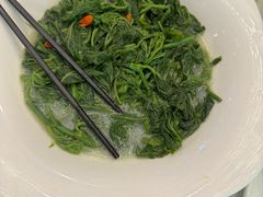 -五谷芳乳鸽王(海景店)