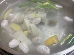 -章记正宗南岗鱼蛋火锅