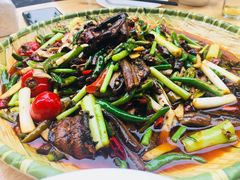 -巴人汇三篇小龙虾江湖菜(李家沱店)