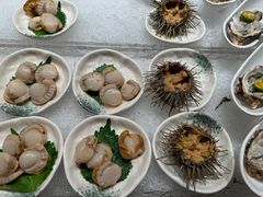 -雍容荟帝王蟹活龙虾展台自助(IFS黑金店)