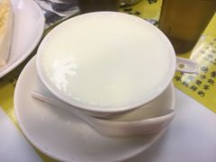 蛋白炖鲜牛奶-澳洲牛奶公司(佐敦店)