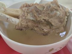 -周震馄饨