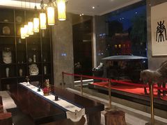-铂逸梦秦酒店(横店梦幻谷店)