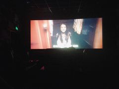 VIP厅-英皇UA电影城(瑞虹天地月亮湾)