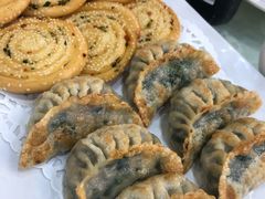芝麻葱油饼-海晖酒楼·顺德鱼生(荣华店)