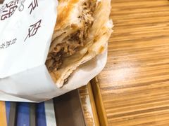 -魏家凉皮(中贸广场店)