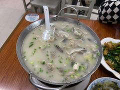-胡子饮食店