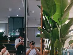-港丽餐厅(杭大店)