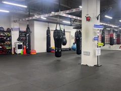 -FIGHTMAN格斗俱乐部(长宁临空店)