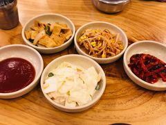 拌菜-金北顺大锅家(신사본점)