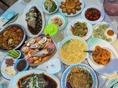 -巧克力渔家.小船海鲜胶东菜(万平口店)