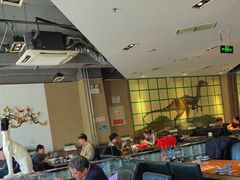 -95号酱骨·一块豆腐(展春园西路店)