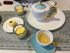 -燕庭·纯燕窝·甜品下午茶(南京西路店)