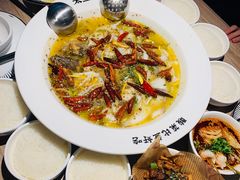 -太二酸菜鱼(菱角湖万达店)