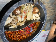 -销魂美蛙鱼头火锅(上海首店)