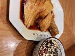 -狮头牌卤味研究所·卤味饭(花城汇南区店)