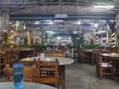 大堂-四川小胡子海鲜(丁村万人海鲜广场店)