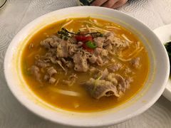 酸汤金丝肥牛-聚鑫阁江浙菜·非遗传承技艺(闵行交大店)